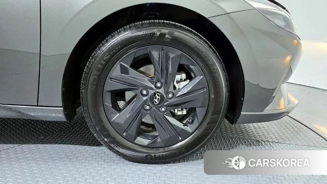 Hyundai Avante (CN7) id 3818253 из Кореи 15