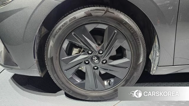 Hyundai Avante (CN7) id 4223649 из Кореи 31