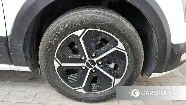 Kia Di Ol Nu Niro id 3572415 из Кореи 15