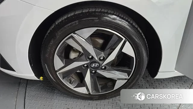 Hyundai Avante (CN7) id 3567703 из Кореи 15