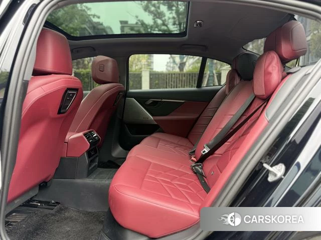 BMW 5 series id 4259305 из Китая 11