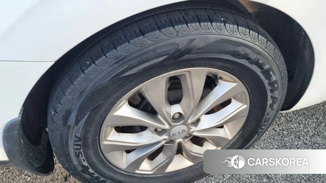 Kia The New Carnival id 4430067 из Кореи 10