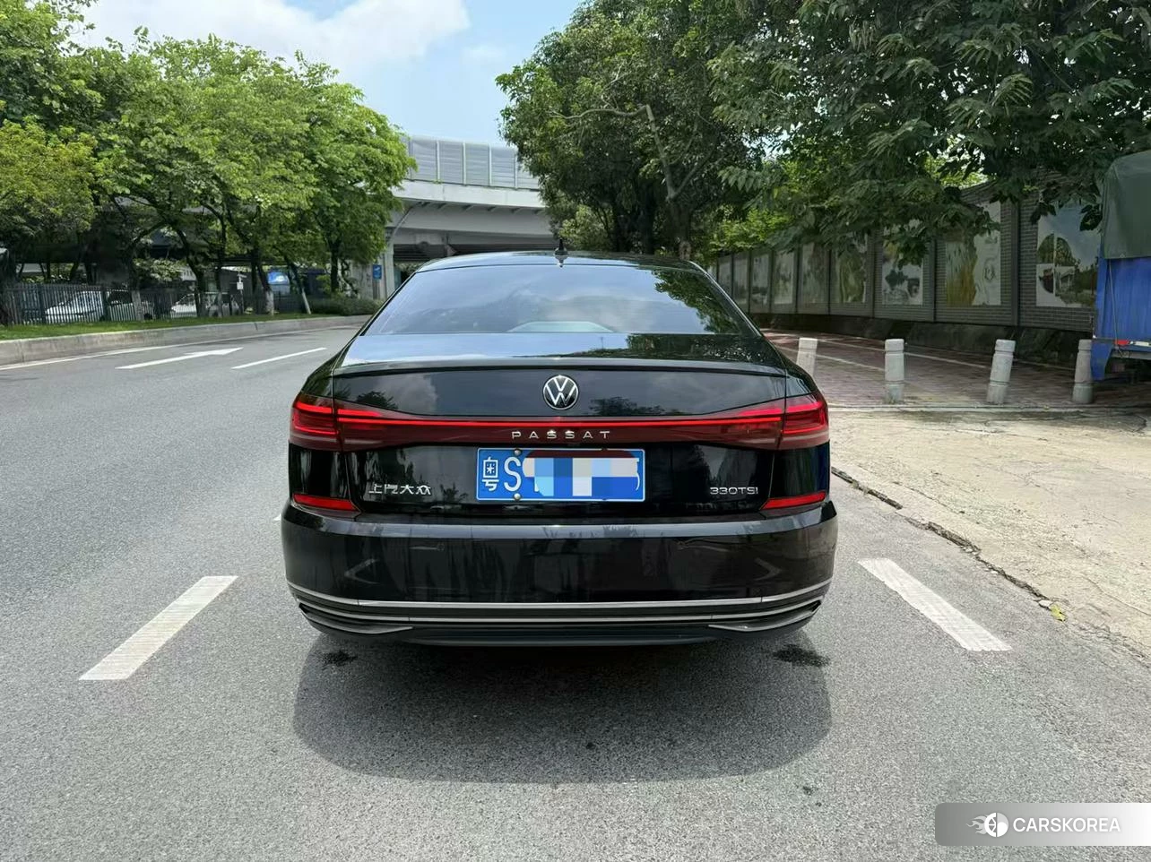 Volkswagen Passat 2022 Черный из Китая, фото 5
