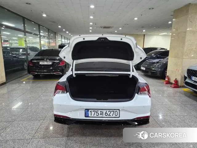 Hyundai Avante (CN7) id 3703084 из Кореи 10