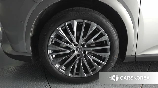 Lexus RX350h 5th generation id 4427914 из Кореи 31