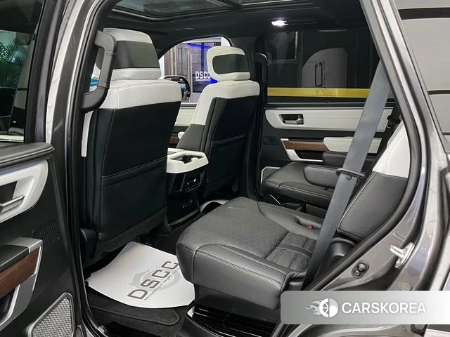 Toyota Sequoia id 4276620 из Китая 12