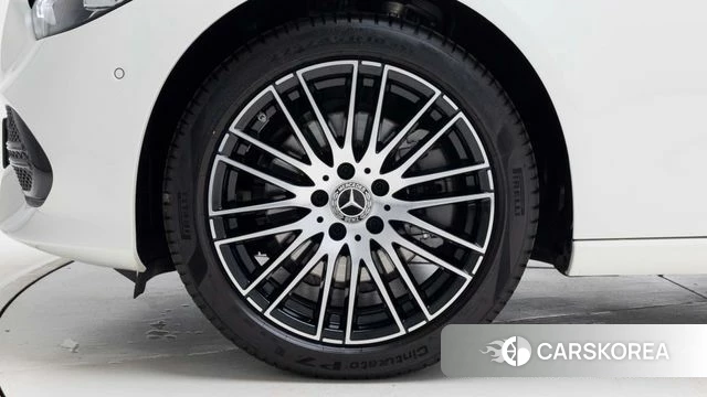 Mercedes-Benz C-Class W206 id 4185692 из Кореи 15