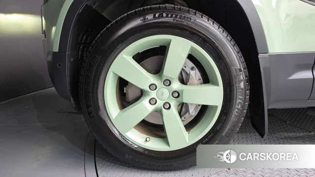 Land Rover Defender (L663) id 4687166 из Кореи 15