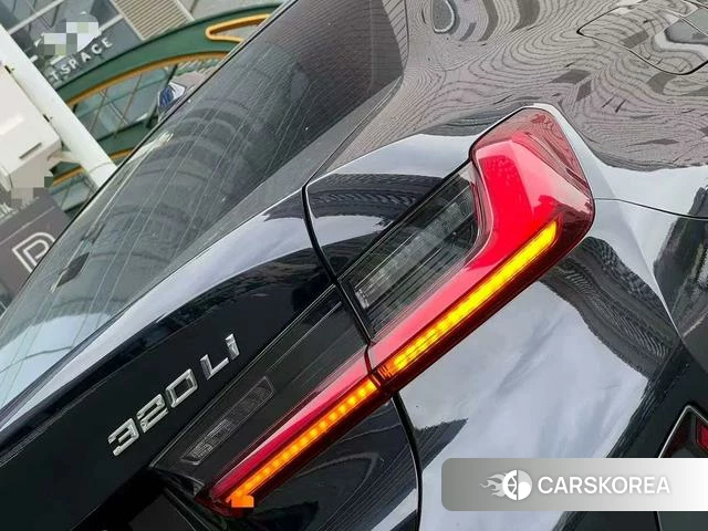 BMW 3 series 2023 Черный из Китая, фото 5