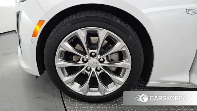 Cadillac CT5 id 2885070 из Кореи 15