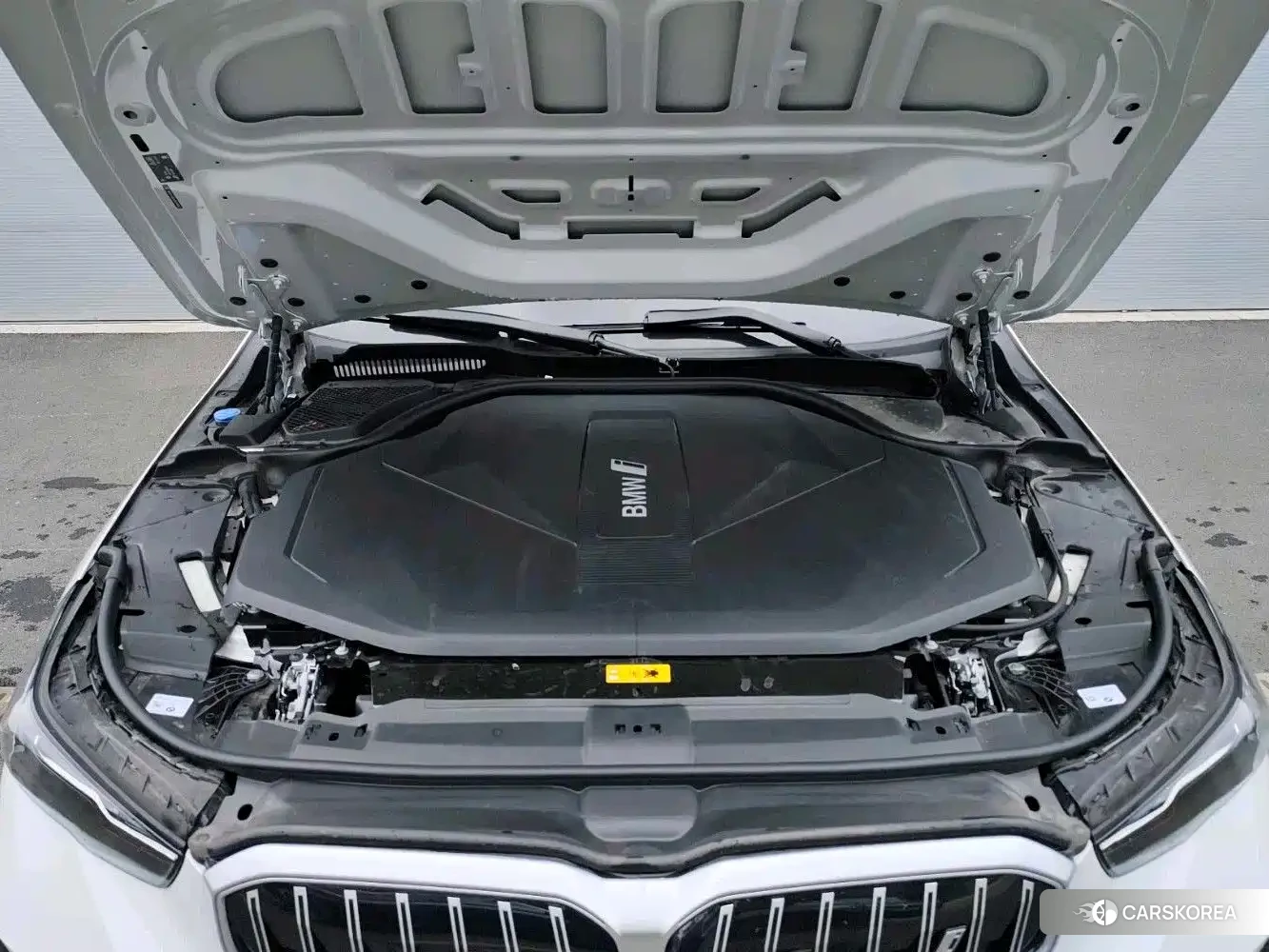 BMW i5 id 4679694 из Китая 10