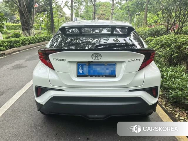 Toyota C-HR id 4374528 из Китая 12