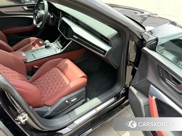 Audi A7L 2024 Черный из Китая, фото 5