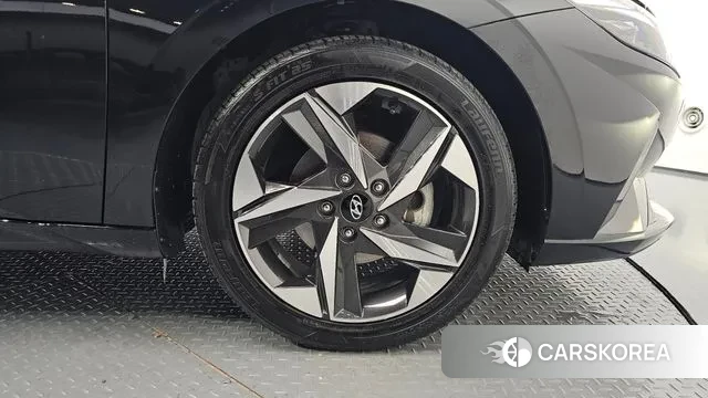 Hyundai Avante (CN7) id 3621815 из Кореи 15