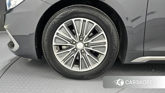 Hyundai Grandeur IG Hybrid id 4203726 из Кореи 27