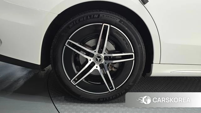 Mercedes-Benz E-Class W214 id 4743844 из Кореи 29
