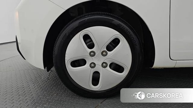 Kia The New Kia Ray id 4645943 из Кореи 27
