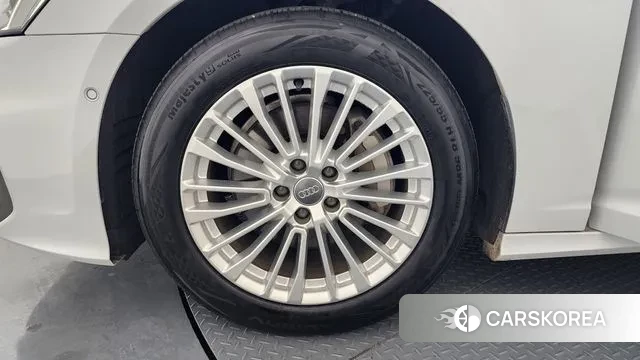 Audi A6 (C8) id 3691642 из Кореи 15