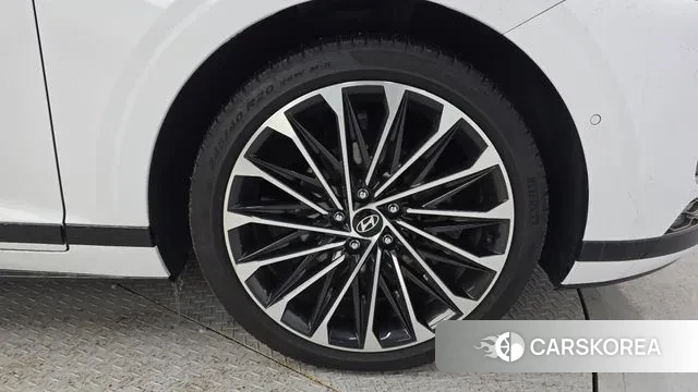 Hyundai Grandeur Hybrid (GN7) id 3599740 из Кореи 15