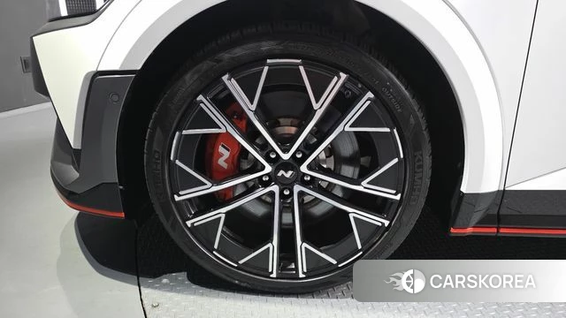 Hyundai Ionic 5 id 4329809 из Кореи 30