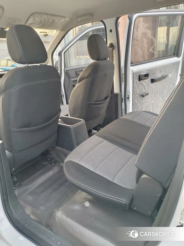 Wuling Automobile Wuling Hongguang PLUS 2023 Белый из Китая, фото 5
