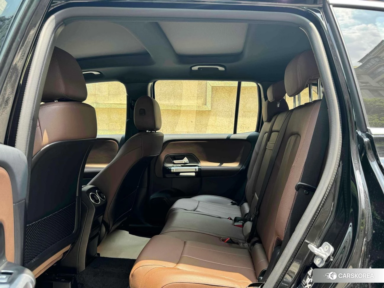 Mercedes-Benz GLB 2023 Черный из Китая, фото 5