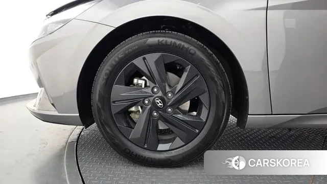 Hyundai Avante Hybrid (CN7) id 3611047 из Кореи 15