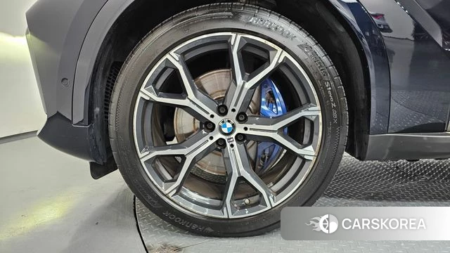 BMW X6 (G06) id 4683669 из Кореи 30