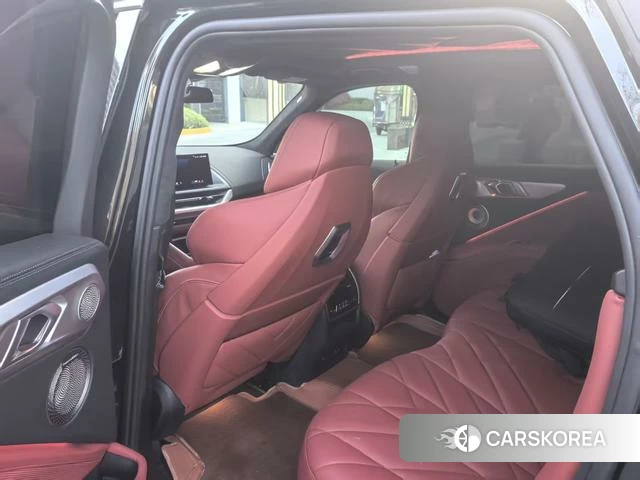 BMW XM 2024 Черный из Китая, фото 5