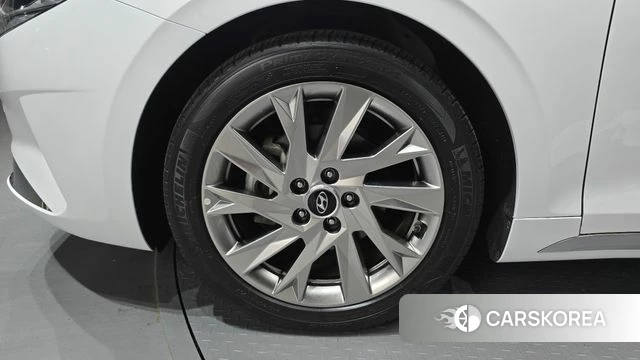 Hyundai The New Grandeur IG Hybrid id 4324752 из Кореи 15