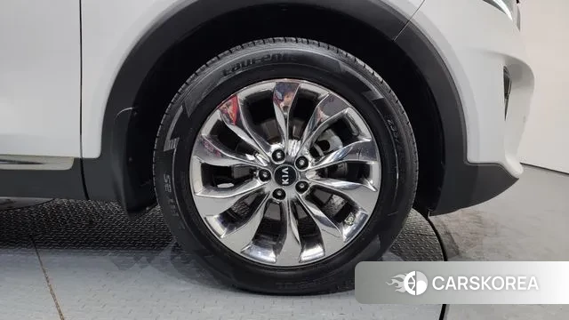 Kia The New Sorento id 3709168 из Кореи 15