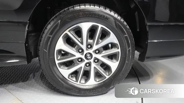 Hyundai The New Grand Starex id 3917167 из Кореи 15