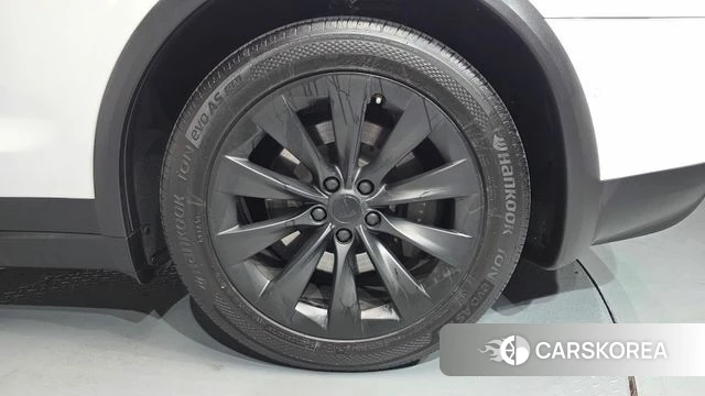 Tesla Model X id 3813959 из Кореи 16