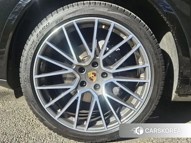 Porsche Cayenne (PO536) id 3716501 из Кореи 15