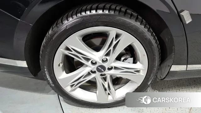 Genesis G90 (RS4) id 3711596 из Кореи 15