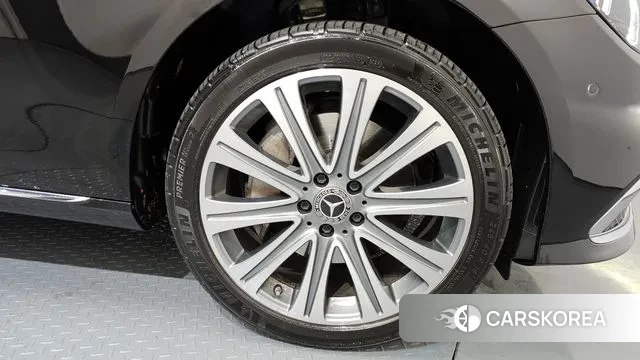 Mercedes-Benz E-Class W213 id 3472529 из Кореи 15