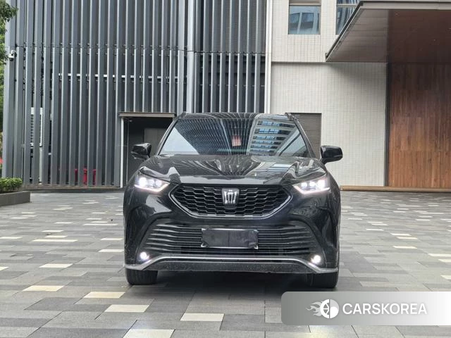Toyota Crown Lufang 2024 Черный из Китая, фото 5