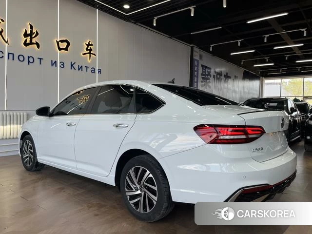Volkswagen Lavida 2022 Белый из Китая, фото 5