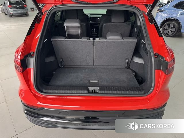 Audi Q5 e-tron id 4259503 из Китая 10
