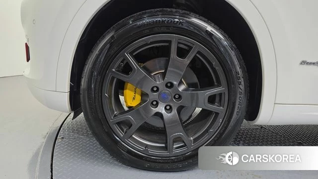 Maserati Levante id 4882579 из Кореи 15