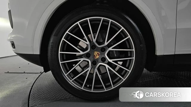 Porsche Cayenne (PO536) id 4580551 из Кореи 33