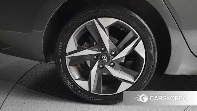 Hyundai Avante (CN7) id 3600829 из Кореи 15