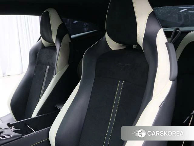 Aston Martin DB11 id 4238834 из Китая 23