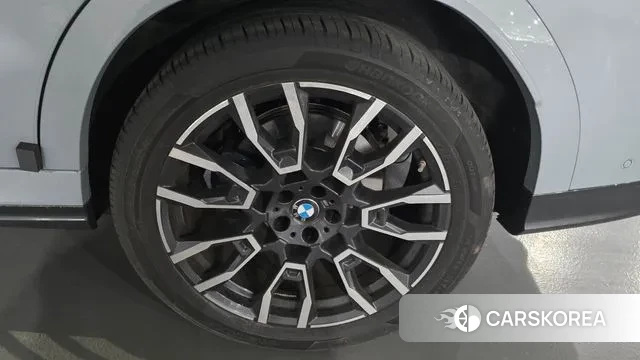 BMW X6 (G06) id 3745034 из Кореи 9