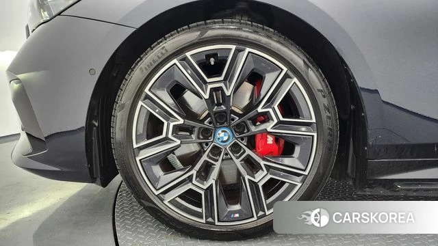 BMW i5 (G60) id 4725449 из Кореи 30