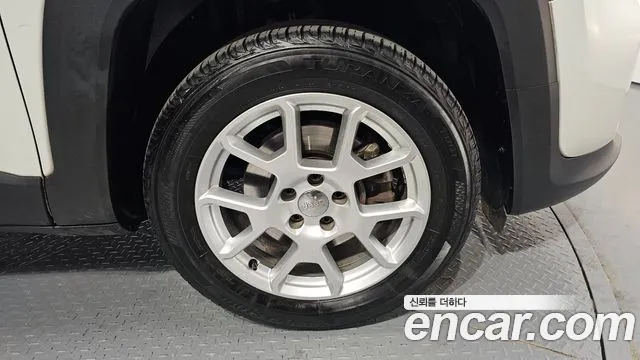 Jeep Renegade id 2665889 из Кореи 15