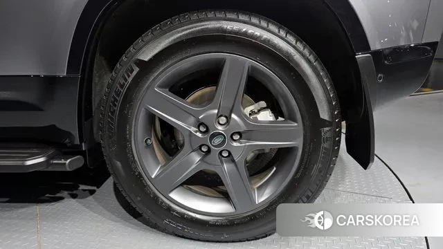 Land Rover Defender (L663) id 3739375 из Кореи 15