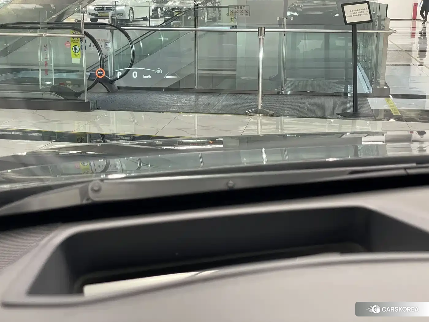 Lexus RZ id 4570384 из Китая 18