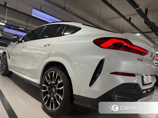 BMW X6 (G06) id 4254965 из Кореи 8