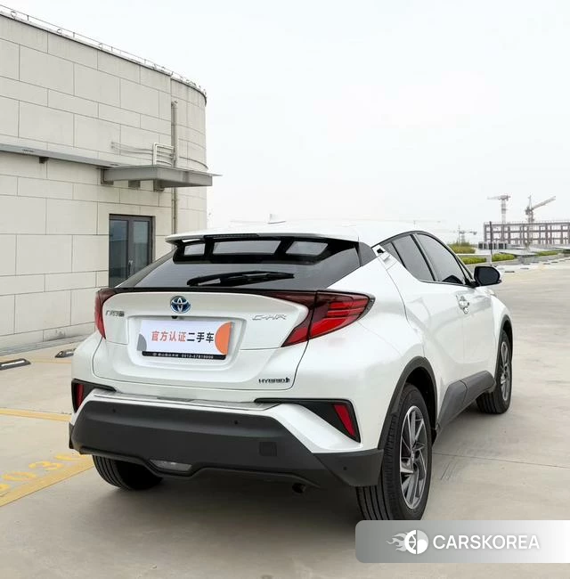 Toyota C-HR 2021 Белый из Китая, фото 5